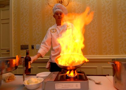 Preparing table food