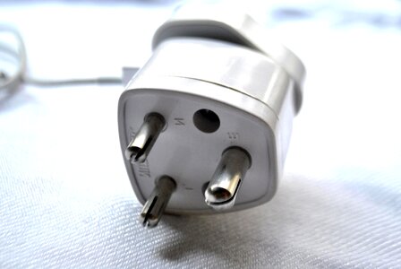 Close electricity metal