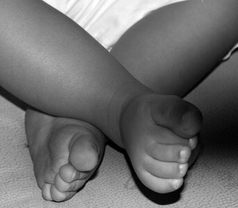 Attachment baby barefoot photo