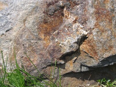 Brow stone 