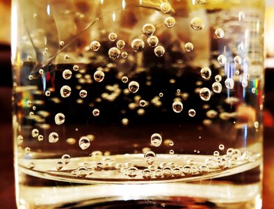Glass water bubbles reflection photo