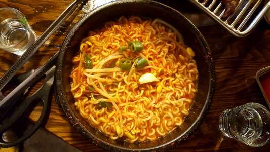 Garlic cheongyang pepper spicy ramen