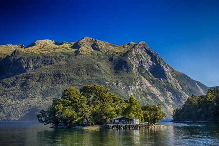 Doubtful sound fjord hut