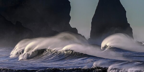Blue Ocean Wave