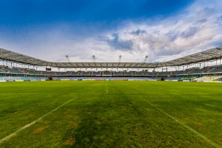 The pitch grass game