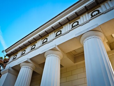 Facade building columnar photo