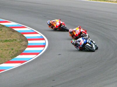Yamaha honda motogp