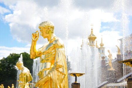 St. Petersburg fountains photo