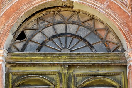 Abandoned carpentry entrance photo