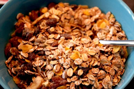 Eat healthy raisins