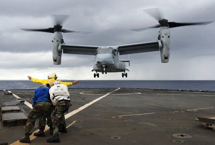 Sailors direct an MV-22 Osprey photo