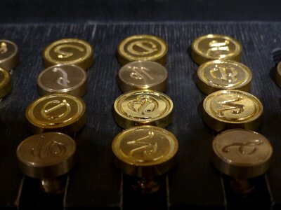 Metal golden round