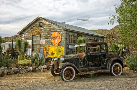 Store shop oldster