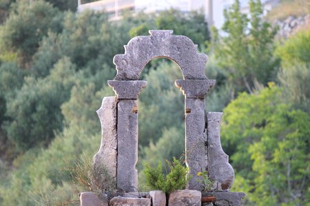 Monument gateway eternity