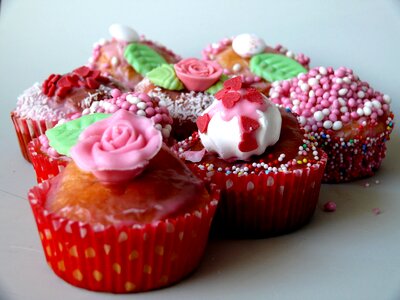 Cake benefit from colorful
