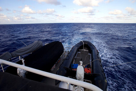 The stern view of the ship Searcher photo