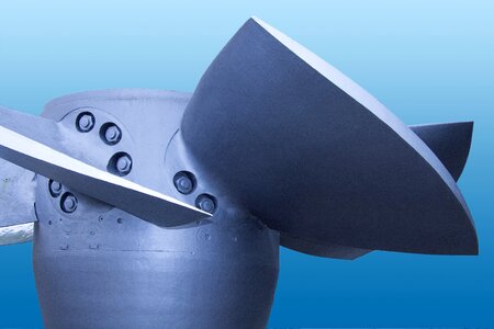 Turbine electric current