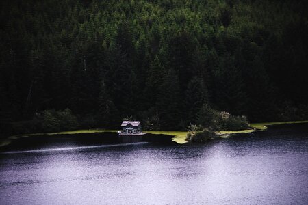 Coast daylight lake