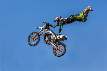 Go to fly dangerous