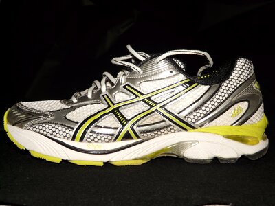 Jog shoes training