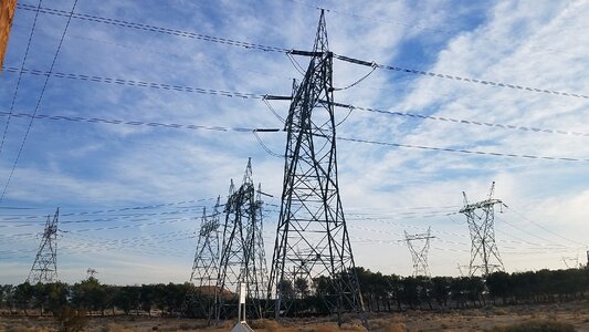 Power cable track photo