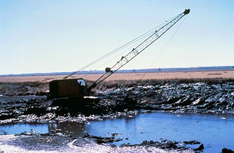 Canal machine 