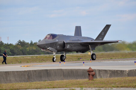 F-35 Lightning II photo