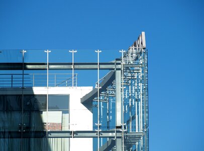 Façades metal glass