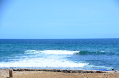 Sea blue waves