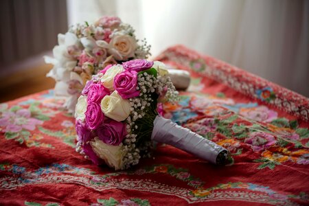 Bedroom wedding bouquet rose
