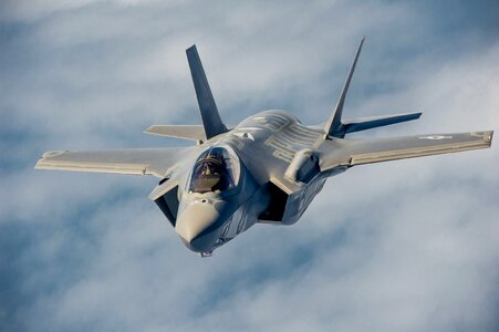 F-35 fighter airplane photo