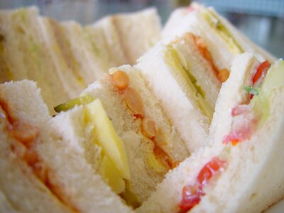 Food grazing sandwich