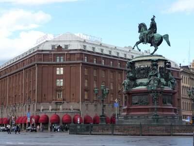 Peter the first famous petersburg photo