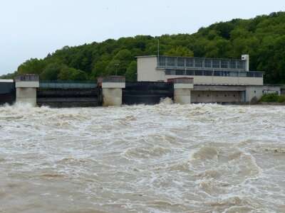 Dam barrage power plant