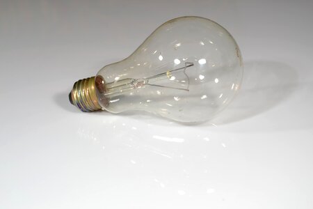 Light bulb clearly light photo