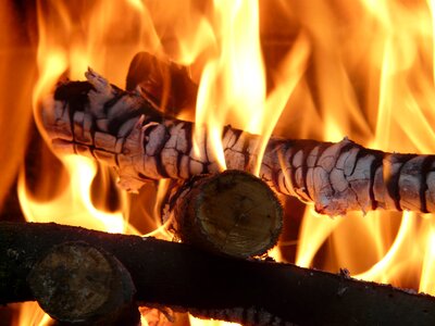 Heat flame embers