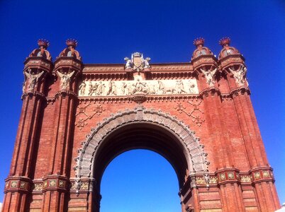 Arco de triunfo catalonya architecture