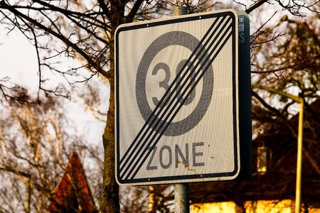 Street sign speed limitation to an end zone 30 photo