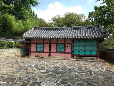 Chongryongsa in Tongyeong South Korea photo