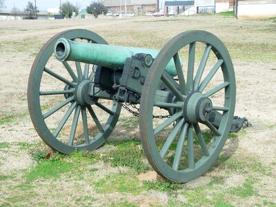 Cannon old indian border weapon photo