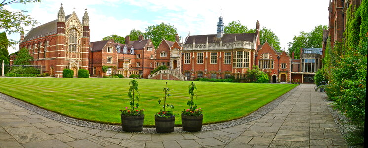 Selwyn College at Cambridge photo