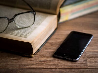 Stereo device business photo