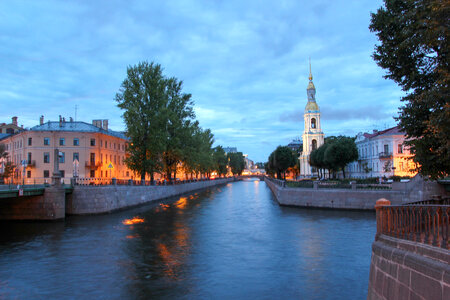 night city scene photo