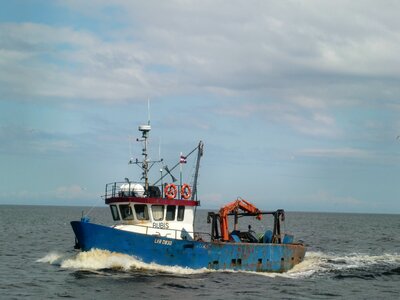 Rusty boat sea photo