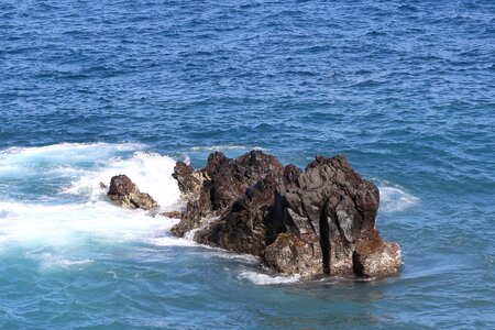 Bay beach cliff