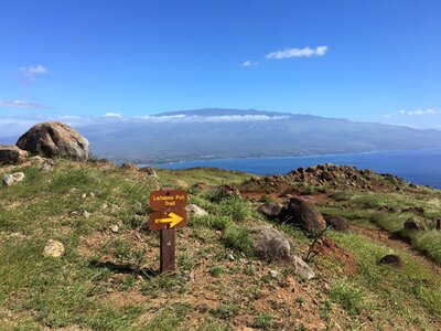 Lahaina Pali Trail Maui, Hawaii