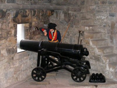 Castle artillery barrel photo