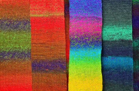 Color colorful structure