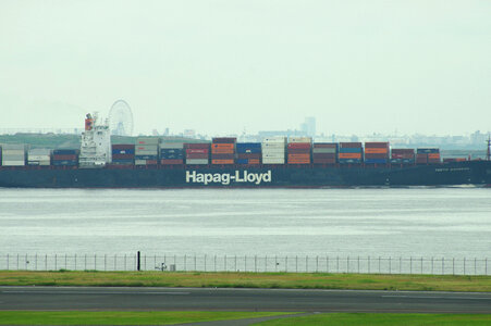 Container ship