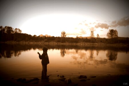 Water throw playing photo